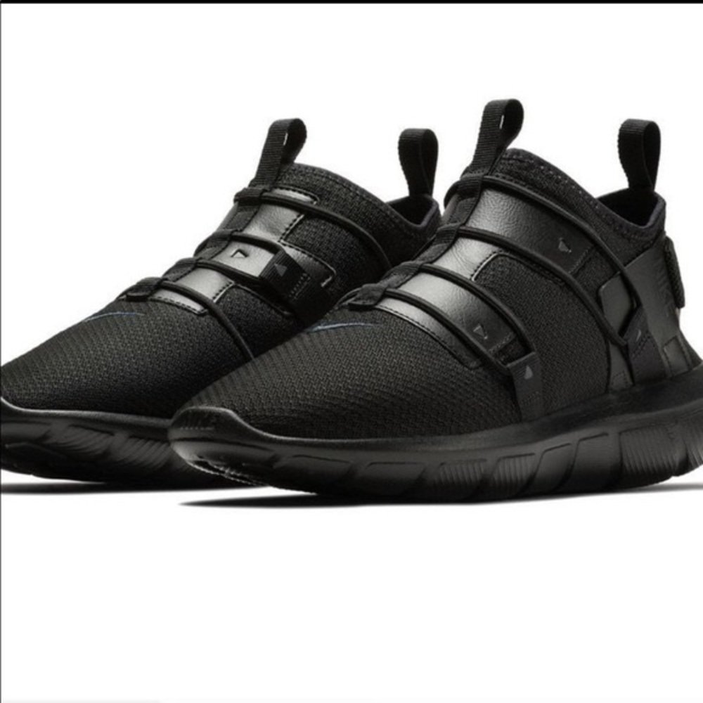 Nike Men's Vortak Sport Casual Sneakers